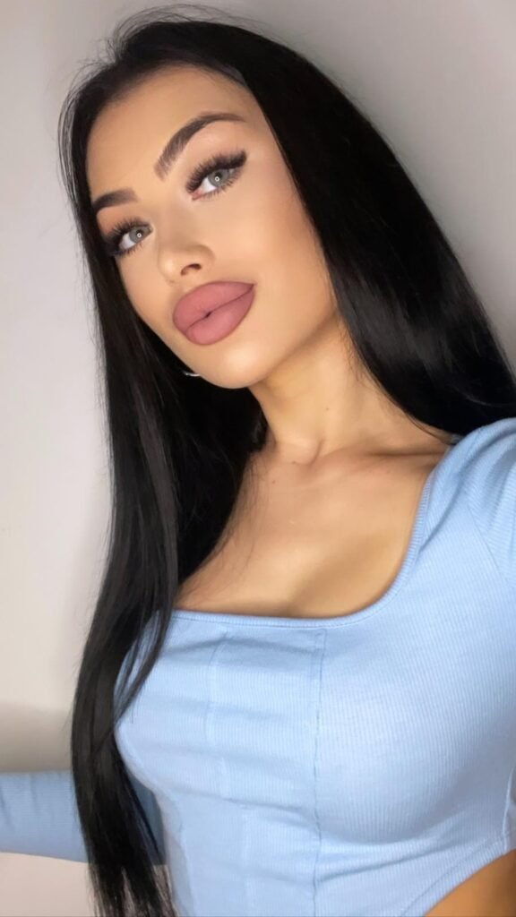 MONA 2