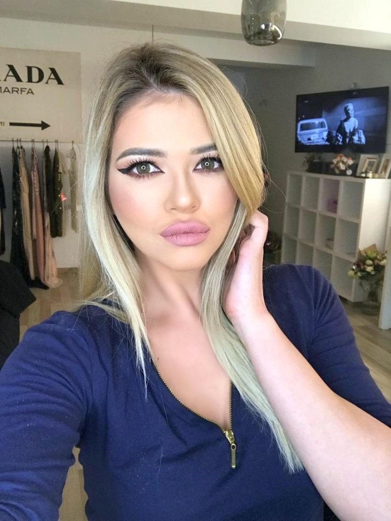 EVA 10